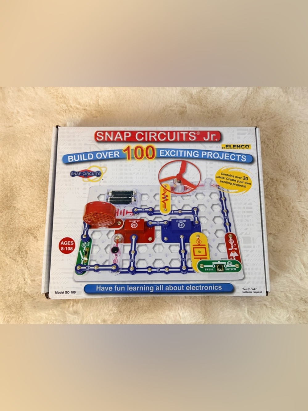 Snap Circuits Jr. Electronic Kit - Still Sealed.